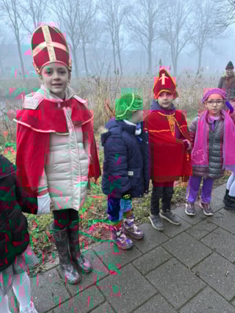 b8027a7a-abac-4a04-88ed-18d4ea4da2f1